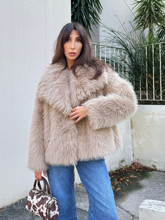 Manteau fausse fourrure beige