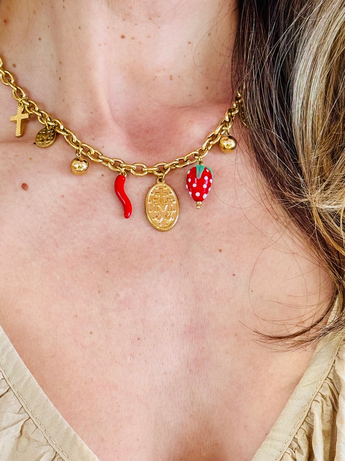 Collier CHARMS piment fraise