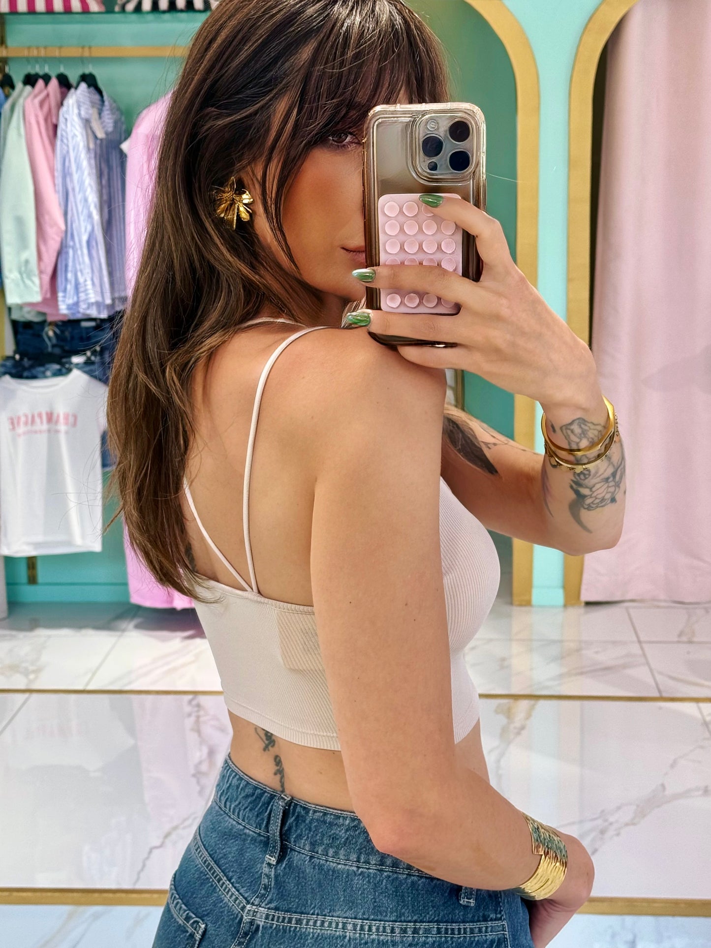 Crop Top à Coques – Dos Croisé & Maille Côtelée beige