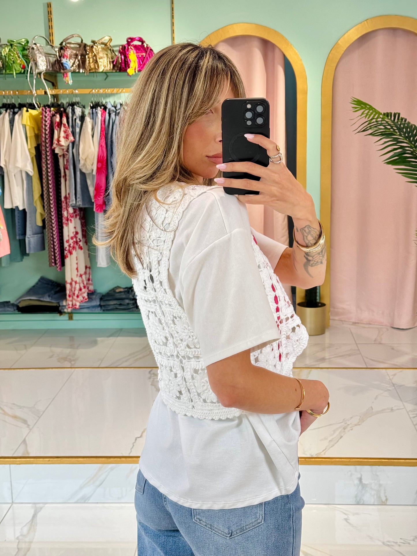Gilet crochet bohème chic – blanc