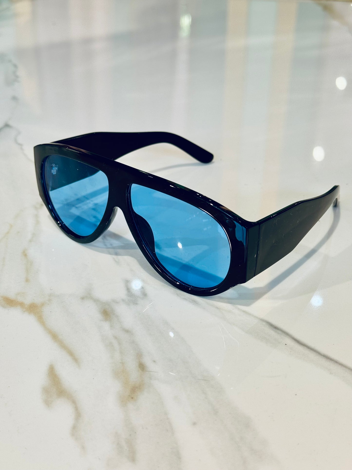 Lunette Isa noire verre bleu