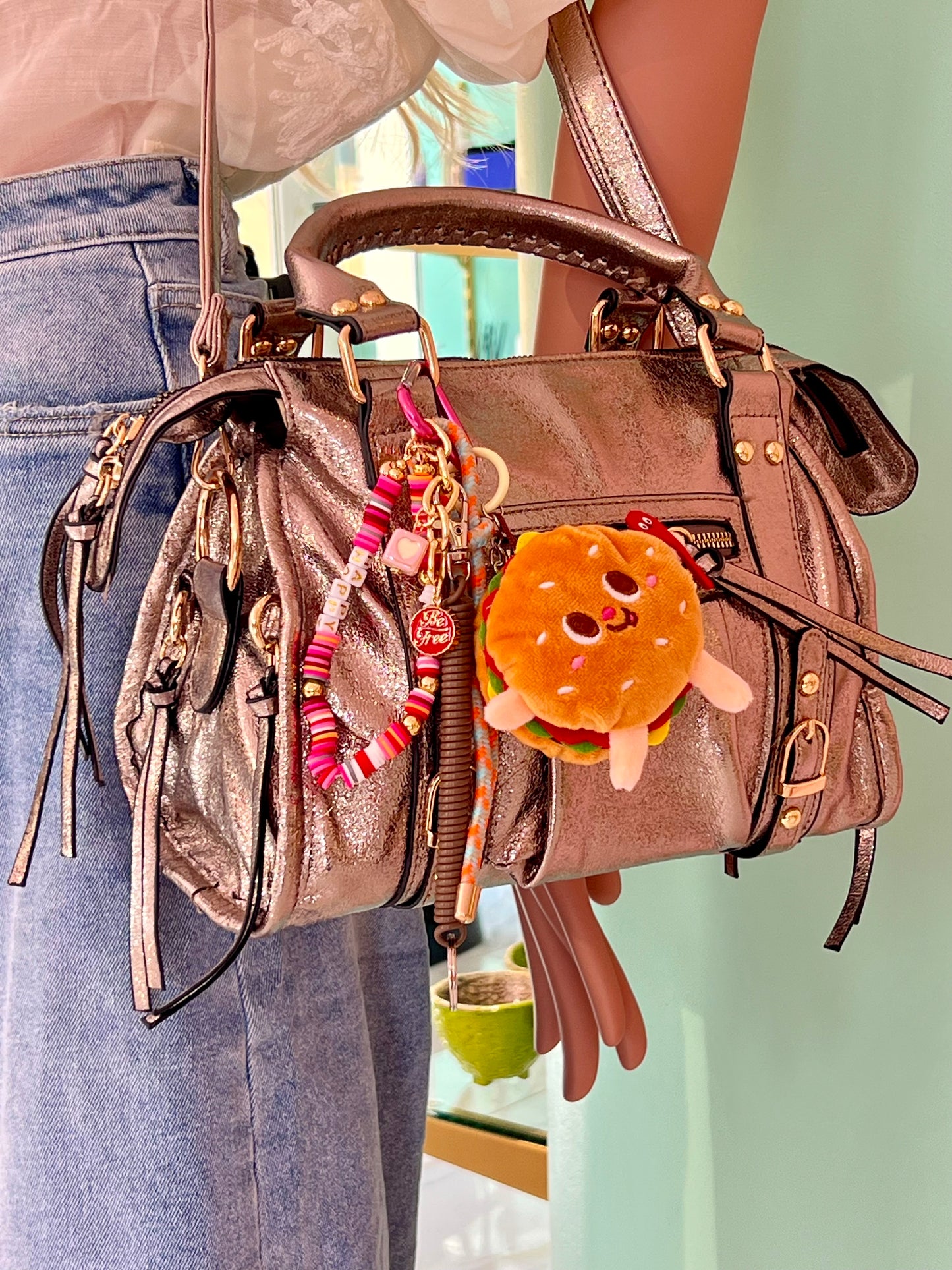 Bijoux de sacs /porte-clés Colorés – Milemila modèle burger