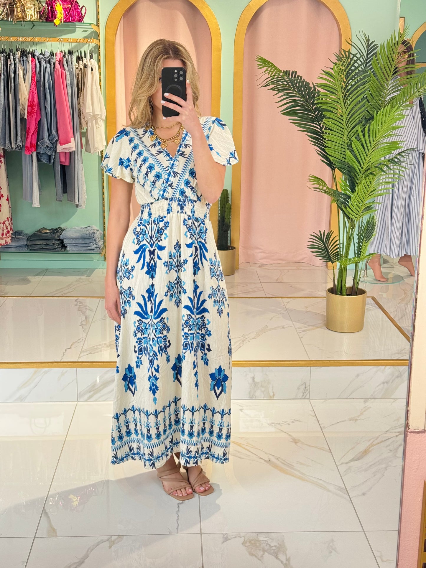 Robe longue cache-cœur à motifs estivaux – coloris bleu