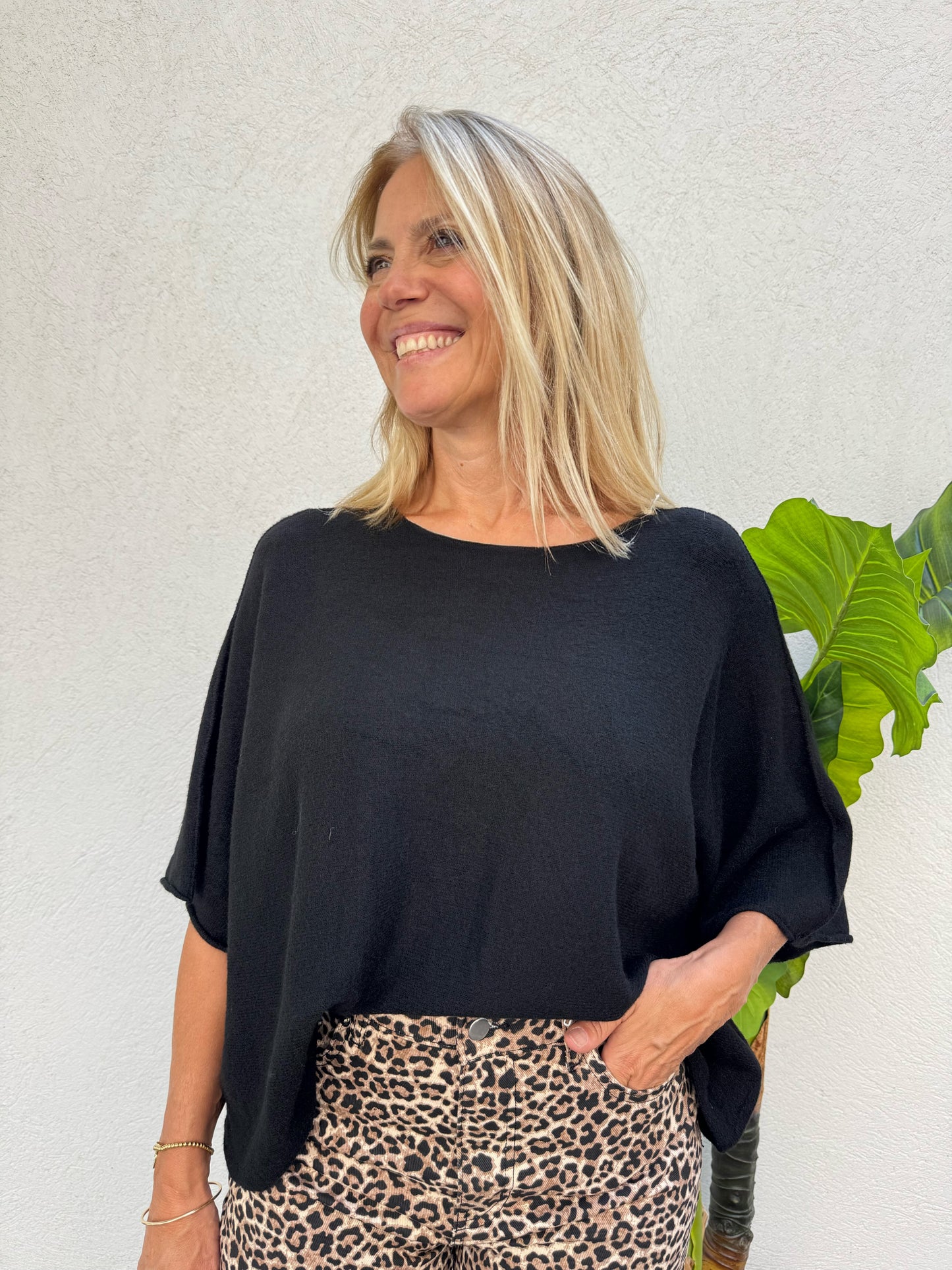 Maille basique loose et douce noire