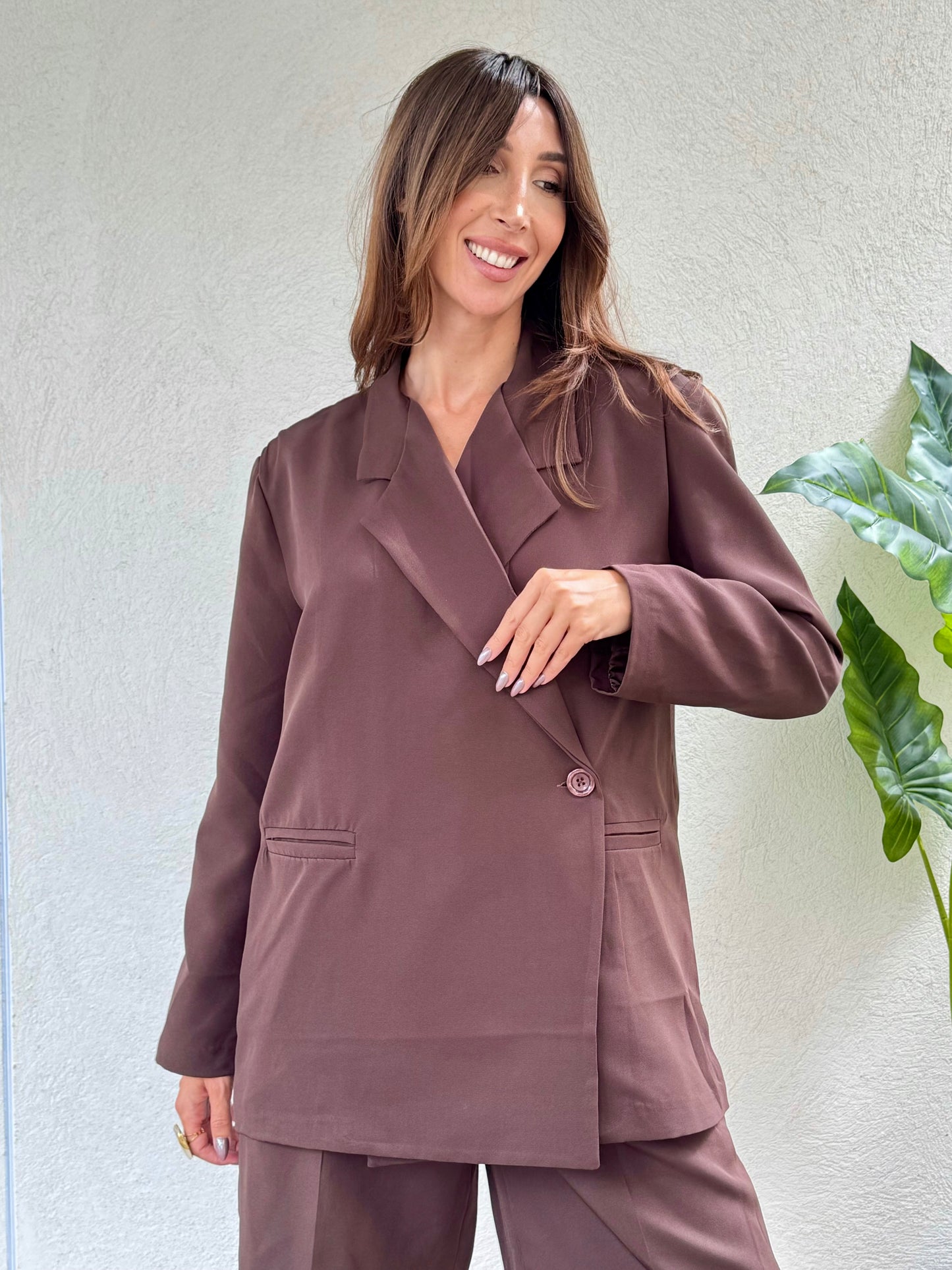 Veste tailleur oversize – Fermeture croisée – Marron