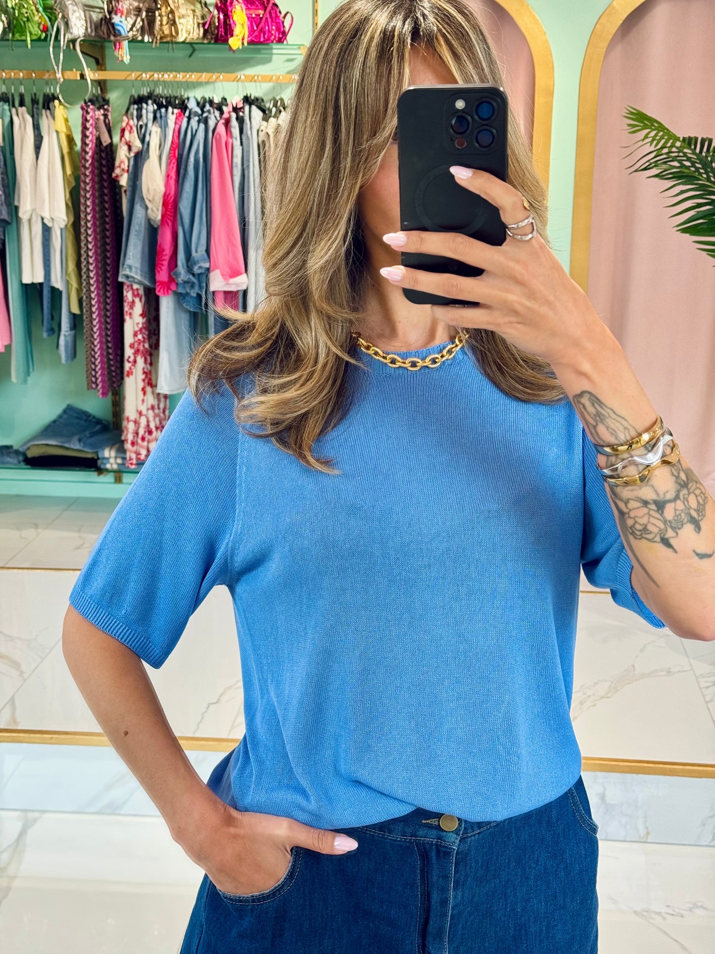 Top en maille fluide – confort & basique coloris bleu