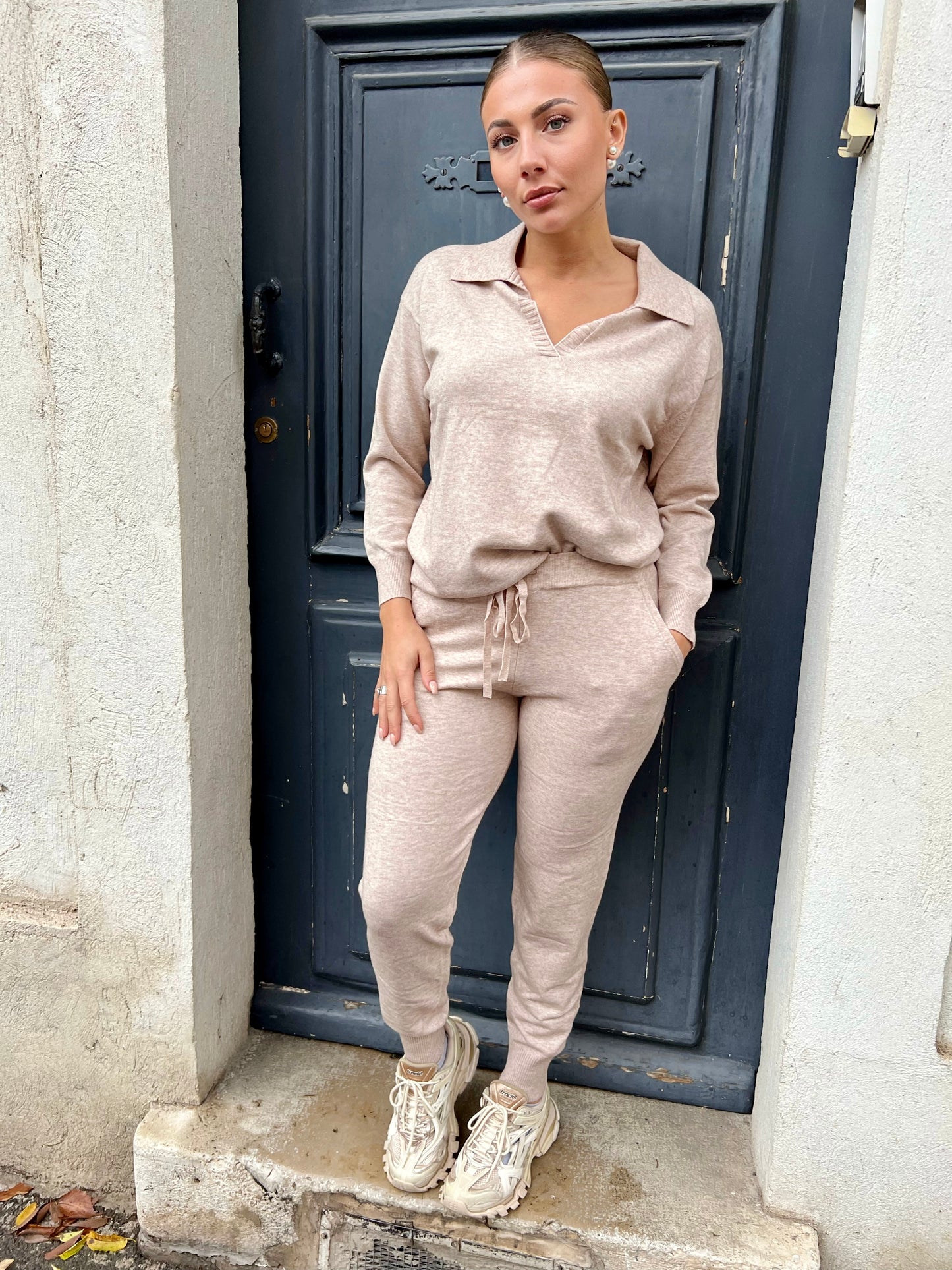 Set classy chic pantalon + pull beige