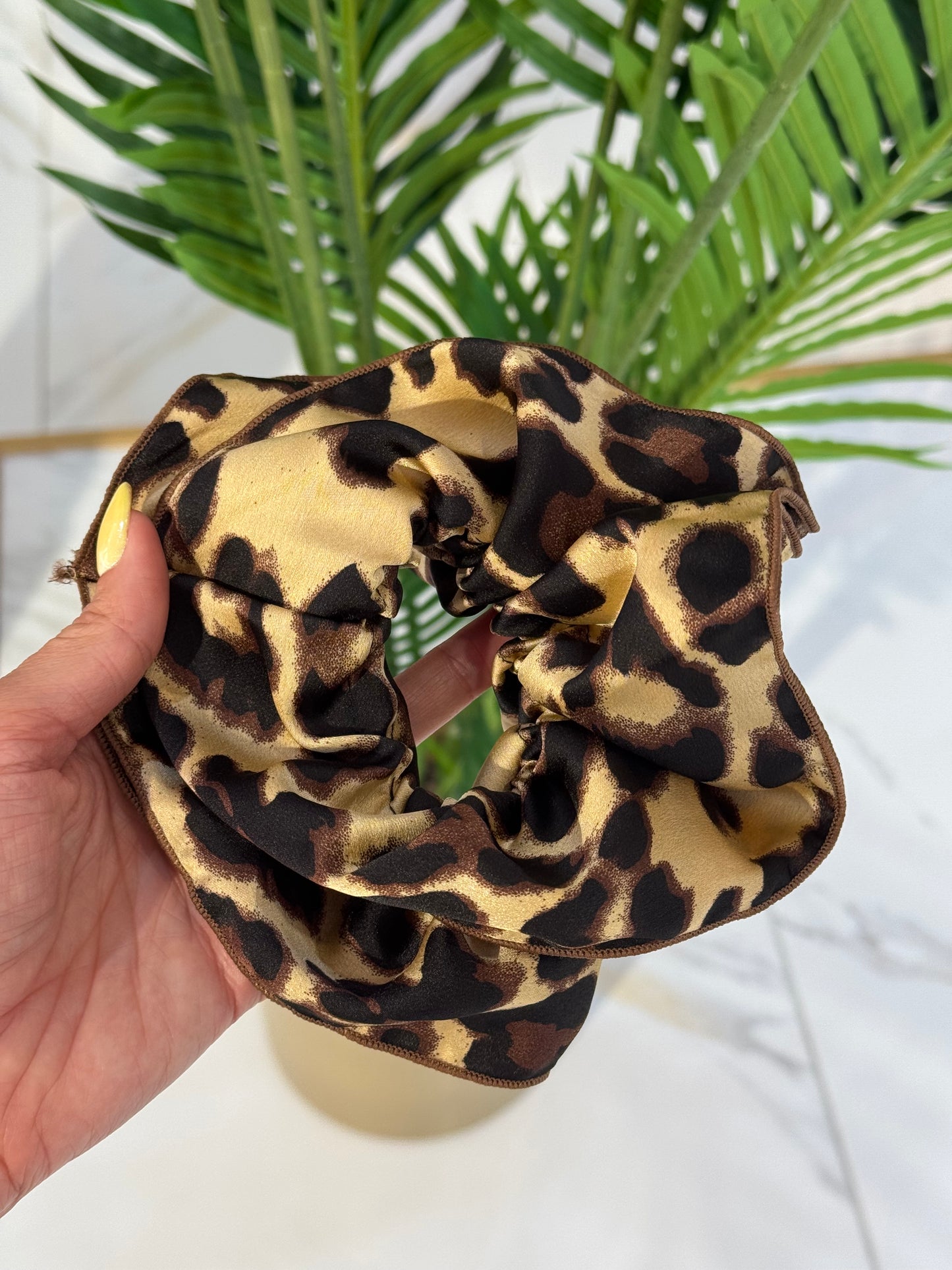 Chouchou xxl léopard