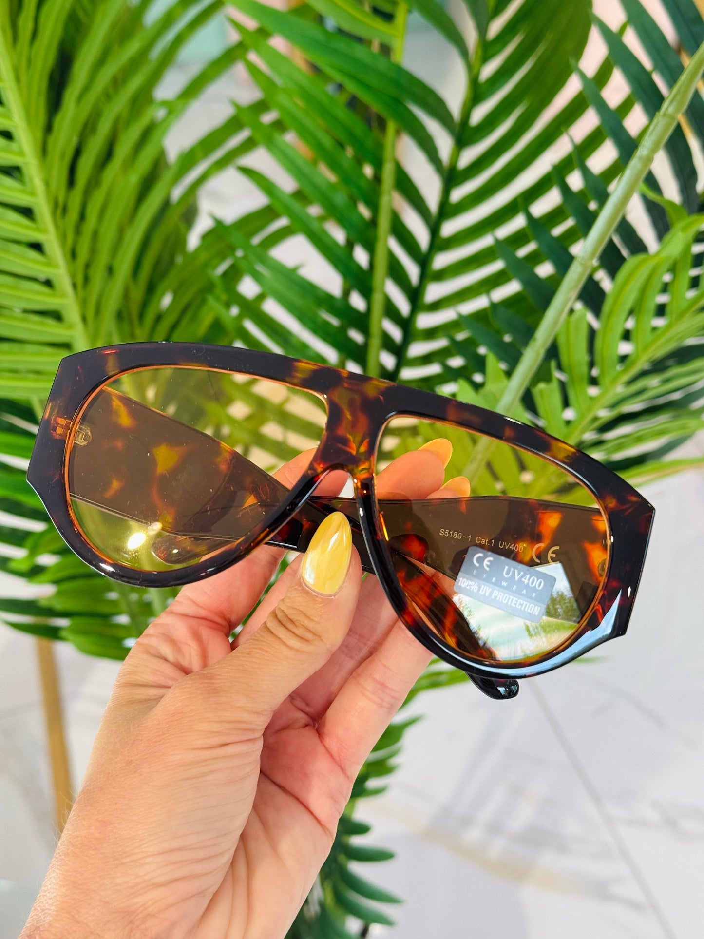Lunette Isa ecaille de tortue verre jaune
