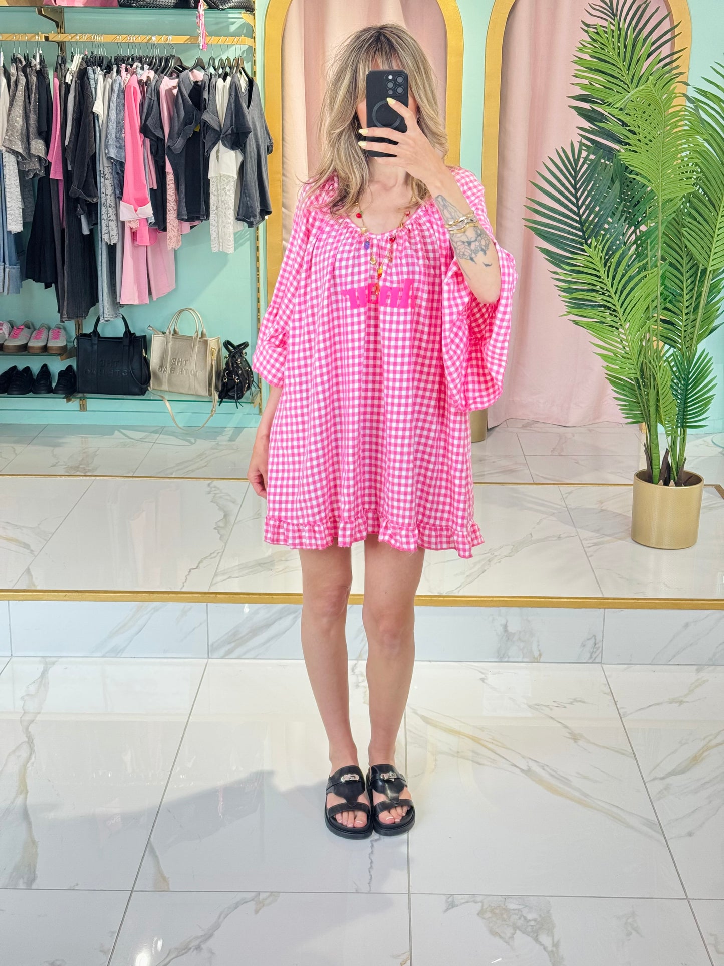 Robe trapèze à carreaux « Amour » – Rose