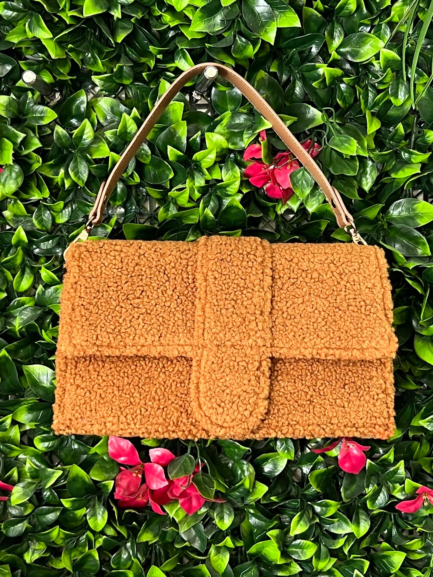 Sac dupe en bouclettes camel