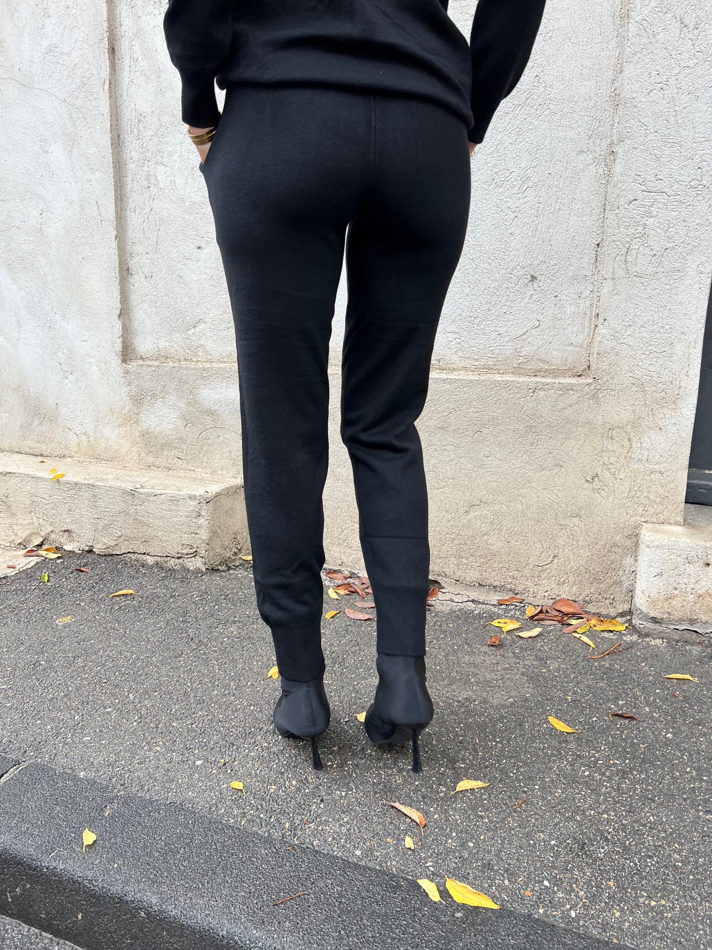 Set classy chic pantalon + pull noir