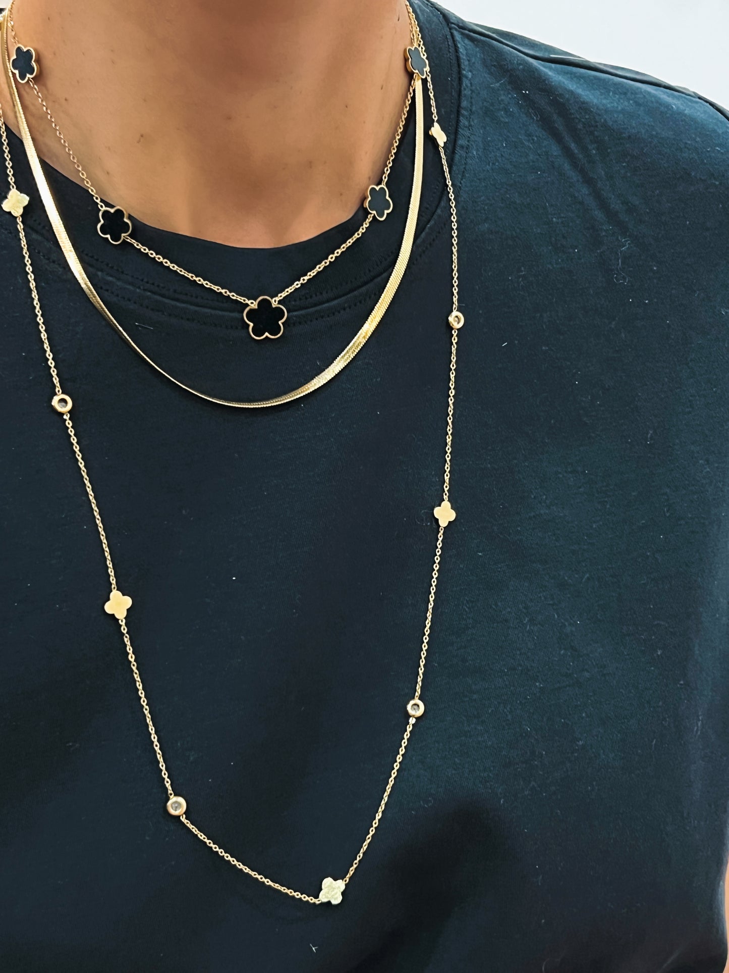 Collier trèfle noir