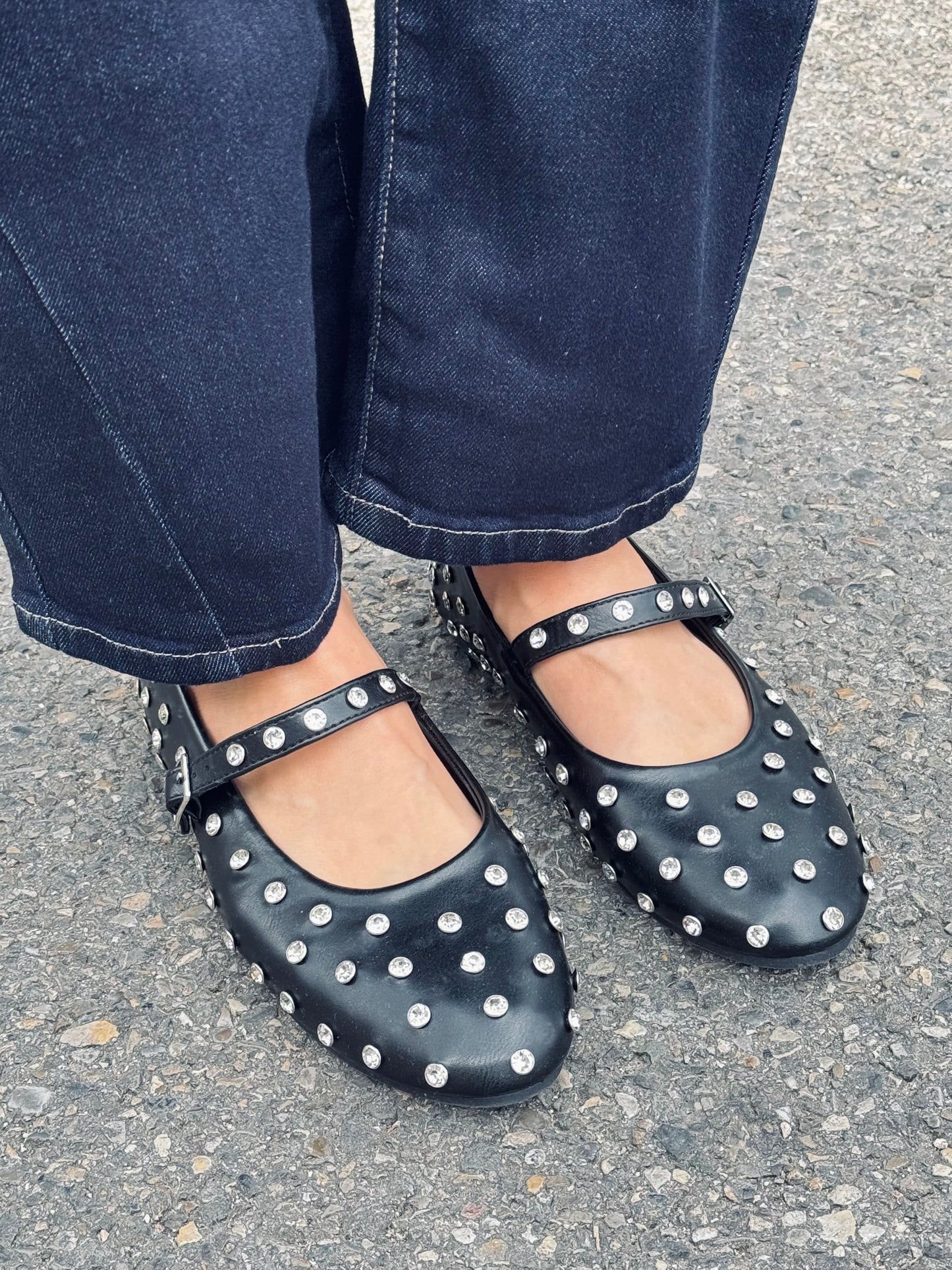 Ballerines noires Cloutées Strass – Le Dupe Parfait