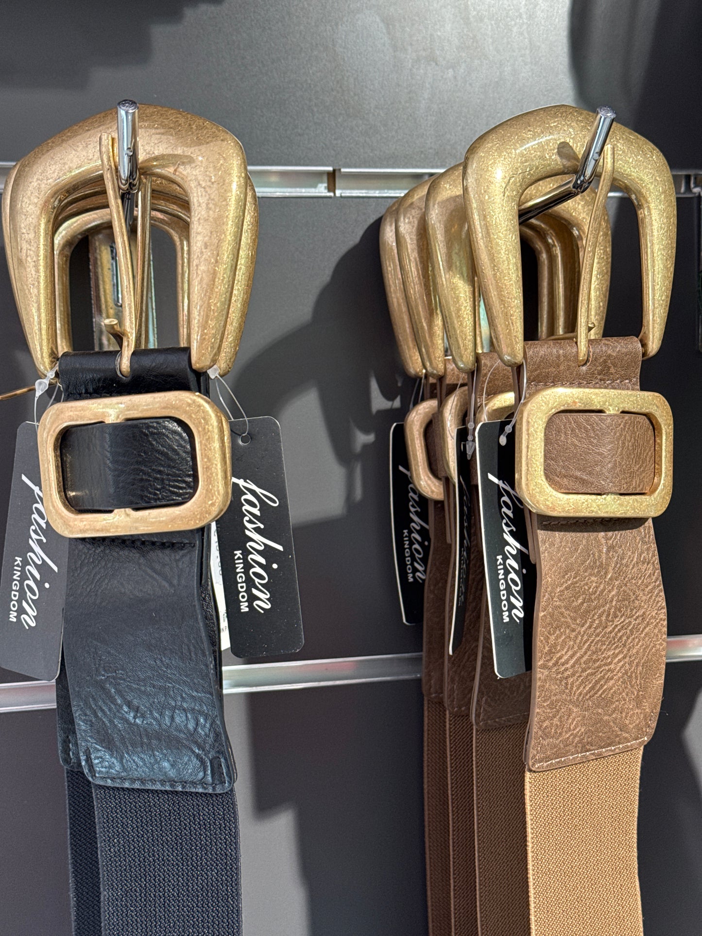Ceinture grosse boucle or