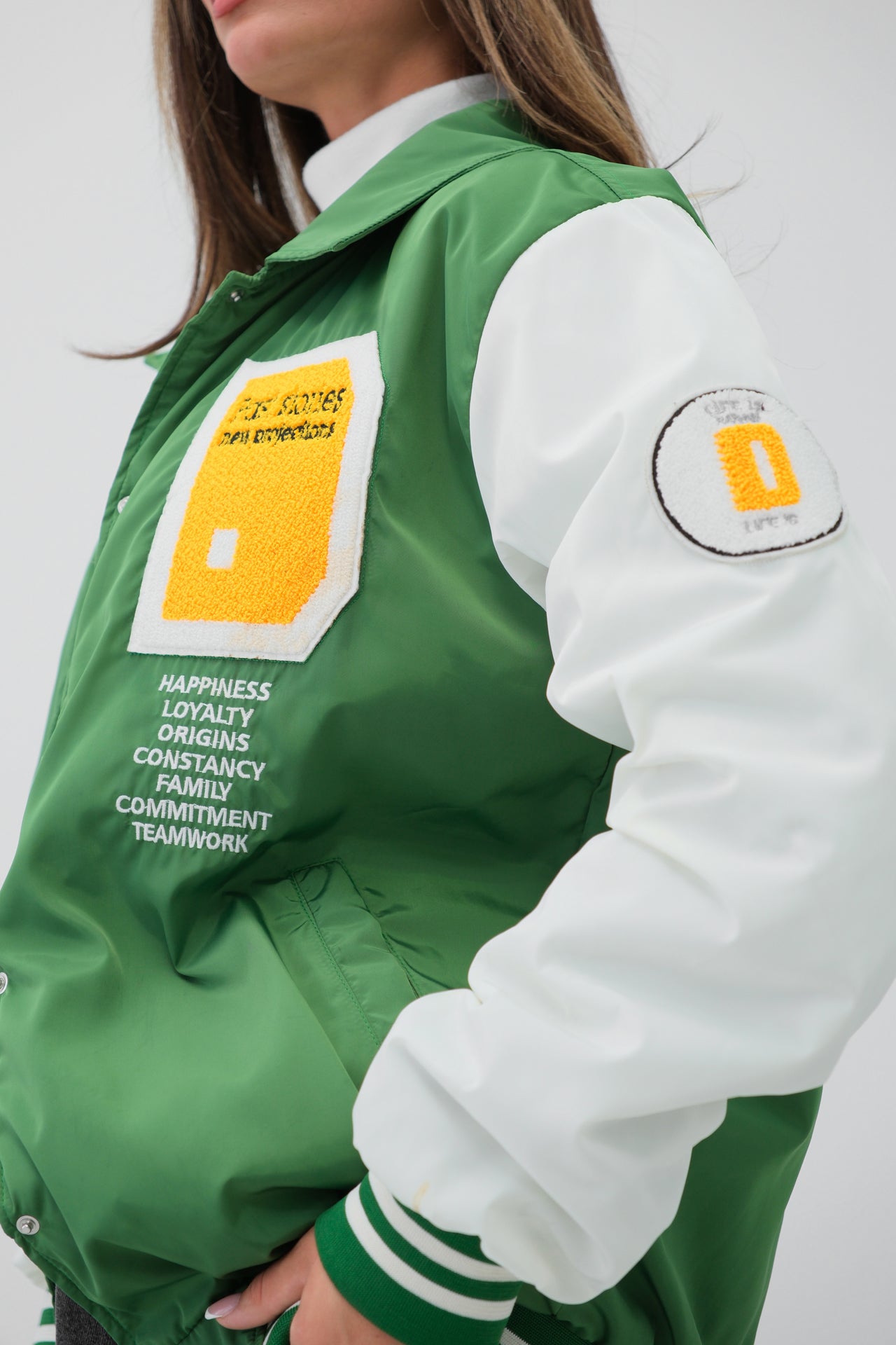 Blouson college brodé bicolore avec poches vert