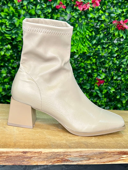 Bottines à talon carré maxi confort beige