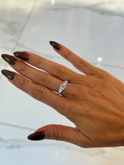Bague strass suprême argent