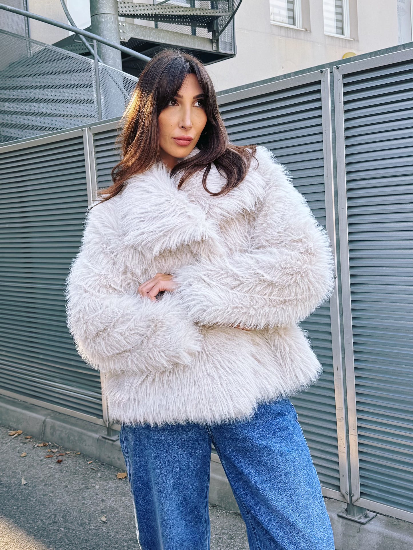 Manteau fausse fourrure écru