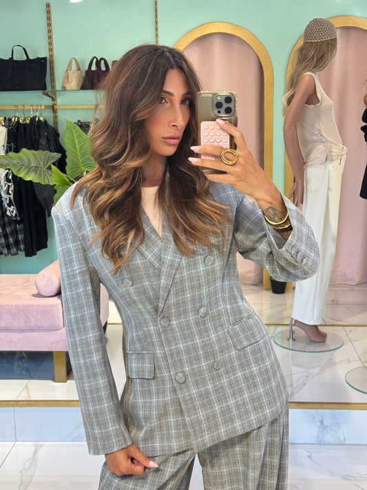 ✨ Veste Tailleur à Maxi Épaulettes – MOCHY