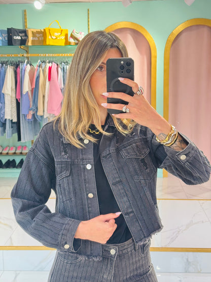 Veste en jean noir et strass