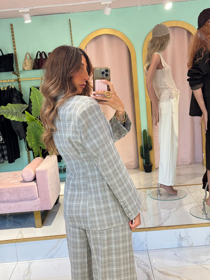 ✨ Veste Tailleur à Maxi Épaulettes – MOCHY