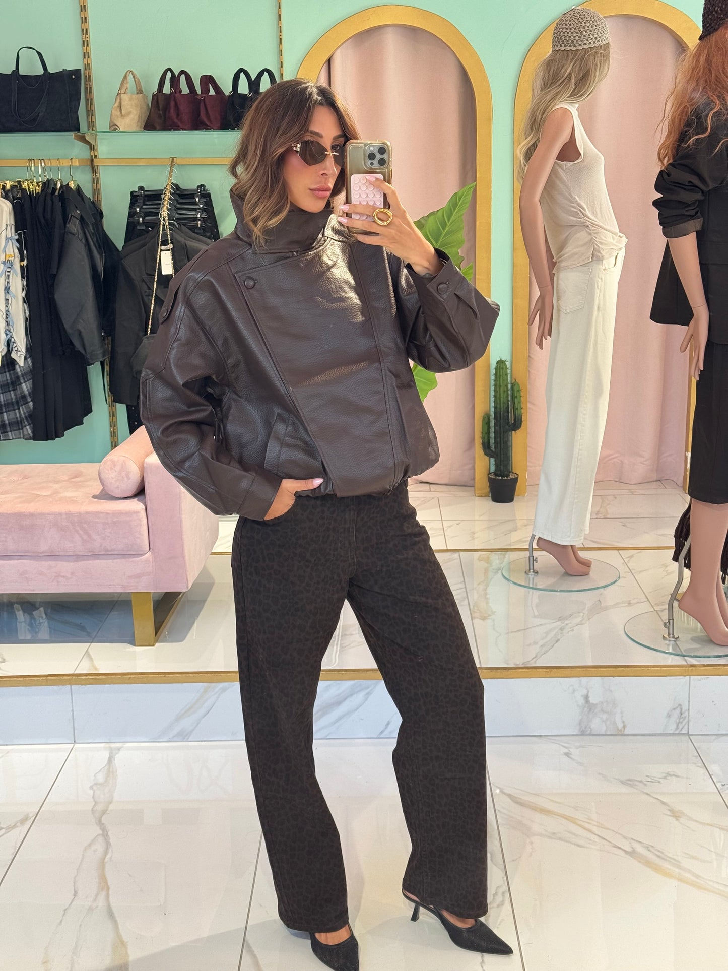 ✨ Veste Bomber en Simili Cuir Grainé à Col Montant Asymétrique – marron