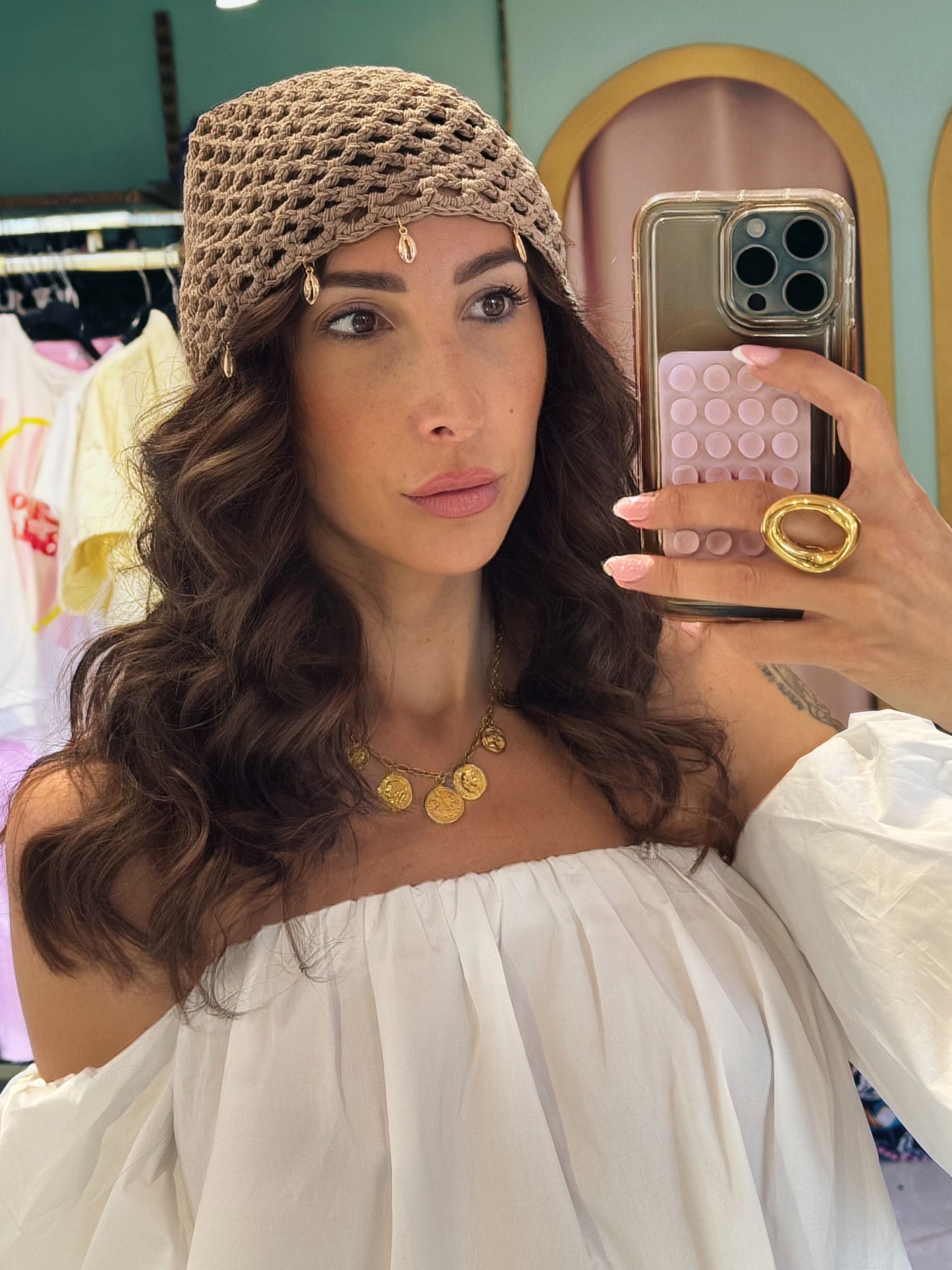 Bonnet filet avec coquillage coloris naturel