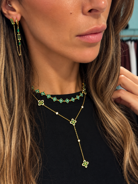 Colliers fleurs vert