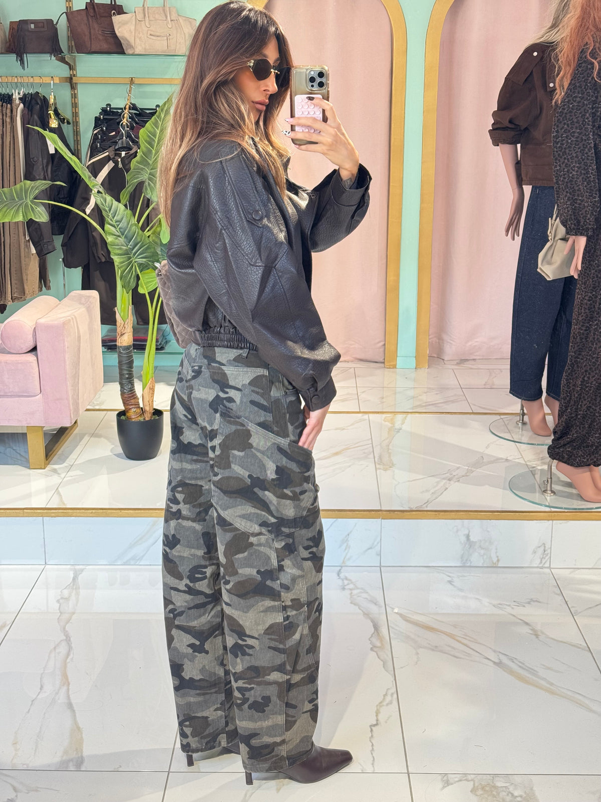 Jean Marivy militaire – Balloon Fit Full Length
