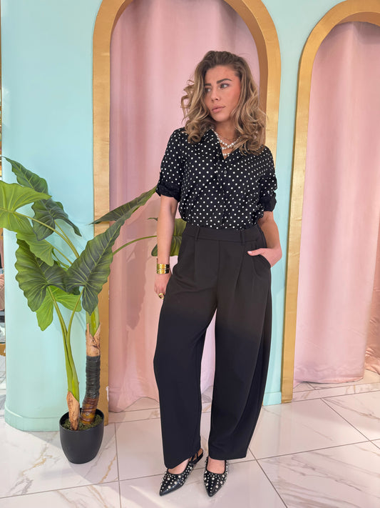 Chemise à pois noire et blanc