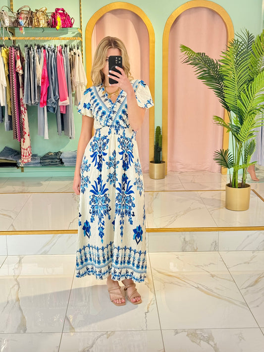 Robe longue cache-cœur à motifs estivaux – coloris bleu