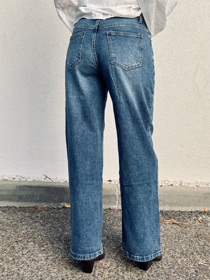 Jean Wide Leg – Boutons croisés – Coloris brut avec surpiqûres camel
