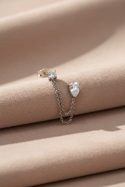 Monoboucle double strass avec chaînette coloris argent