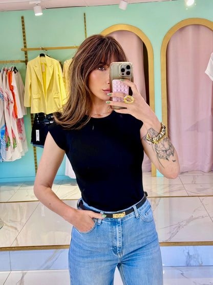 Top en maille fine moulant façon body- noir