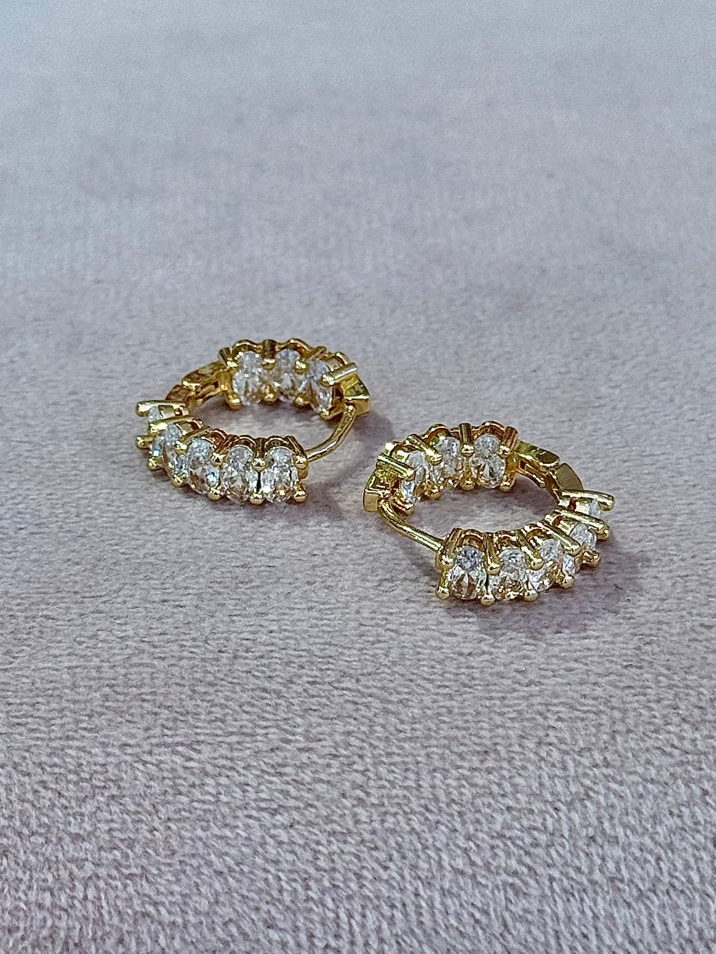Boucles d’oreilles créole full strass grand format