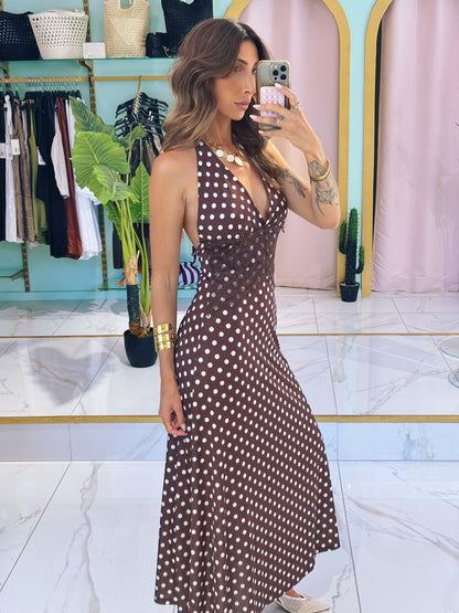 Robe longue a pois nouable dans la nuque - marron