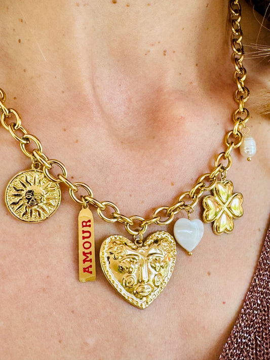 Collier charms cœur et plaque amour