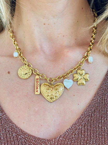 Collier charms cœur et plaque amour