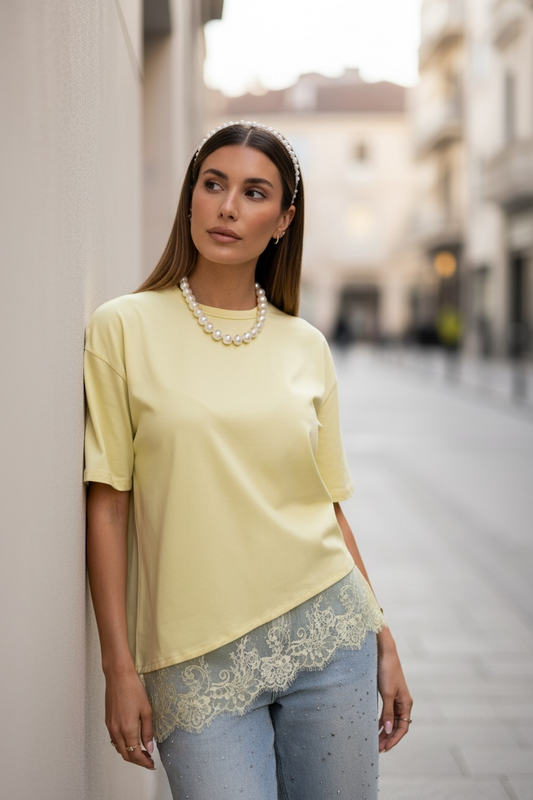 T-shirt Loose Dentelle Asymétrique – jaune pastel