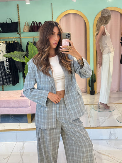 ✨ Veste Tailleur à Maxi Épaulettes – MOCHY