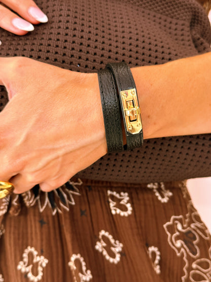 Bracelet dupe en cuir à boucles