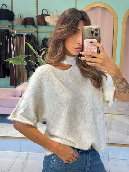 Pull manches courtes en maille col cut - crème