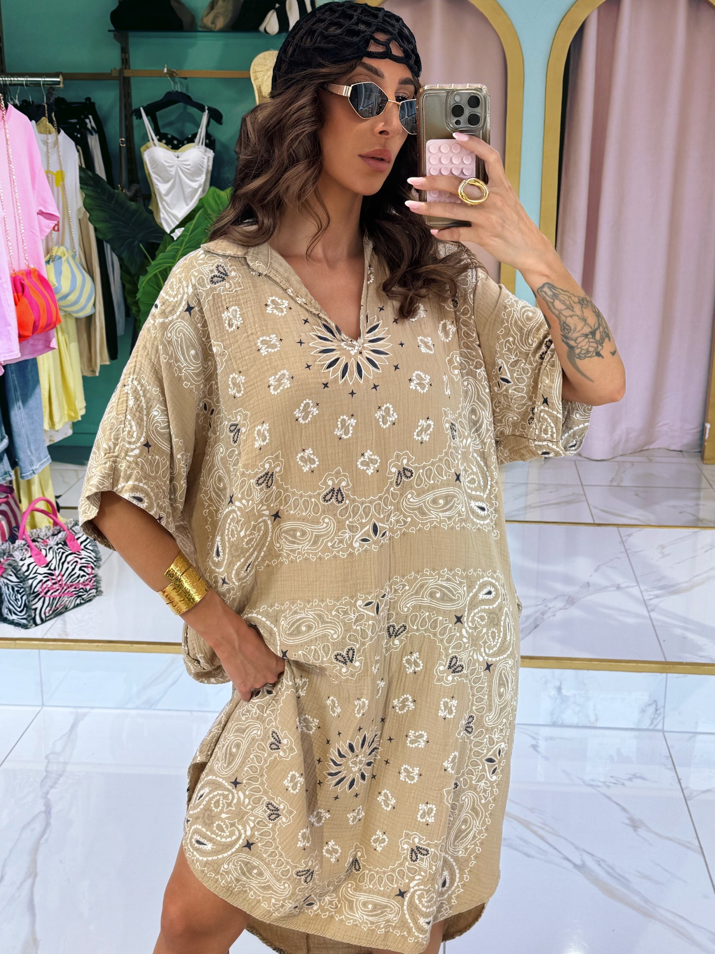 Robe tunique en gaz de coton à motif bandana - beige