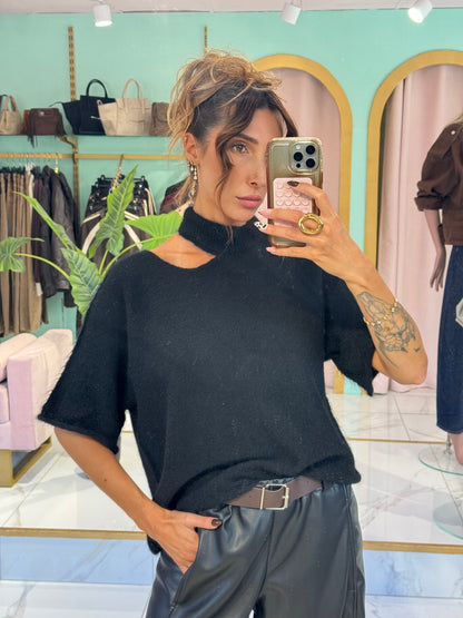 Pull manches courtes en maille col cut - noir