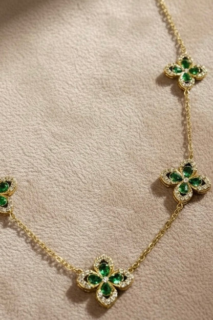 Collier dana fleurs strass vert