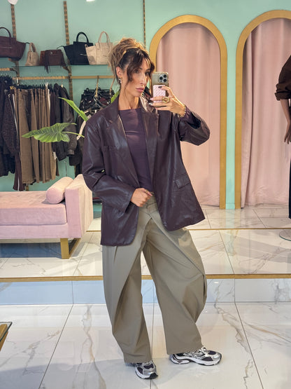 Veste tailleur oversize en simili cuir - bordeaux / prune