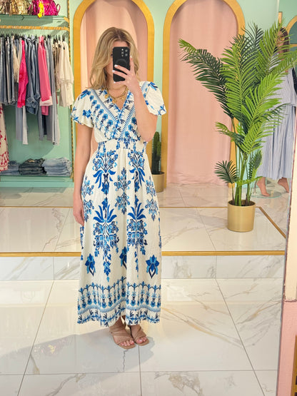 Robe longue cache-cœur à motifs estivaux – coloris bleu