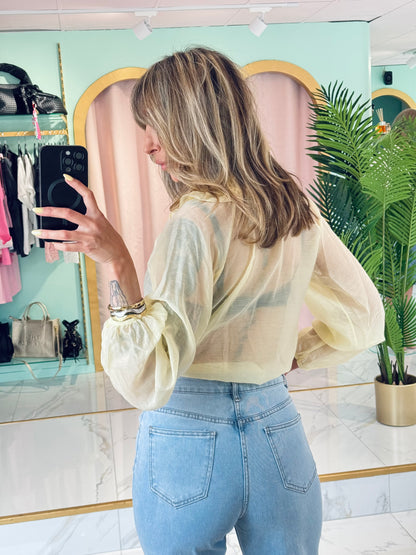 Blouse transparente col froncé – Jaune