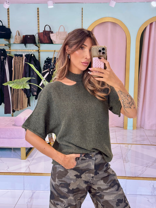 Pull manches courtes en maille col cut - kaki